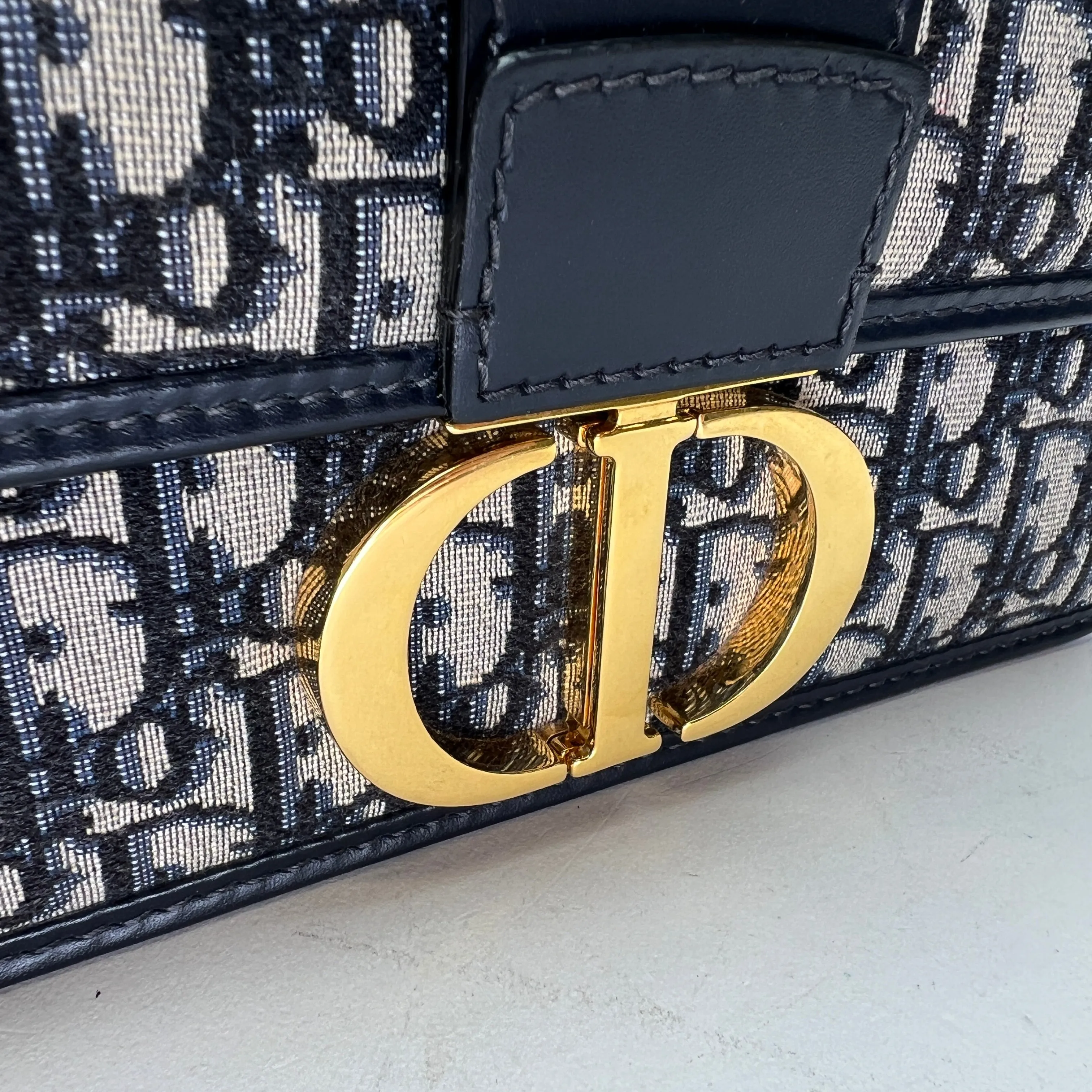 30 Montaigne Medium Navy Shoulder Bag in Jacquard, Gold hardware