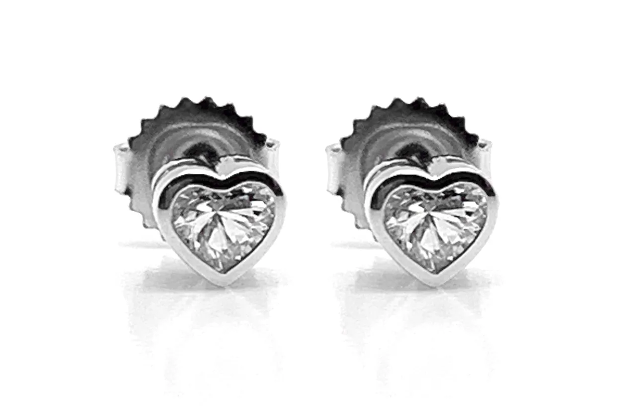 Earrings Heart Diamonds Studs in Platinum