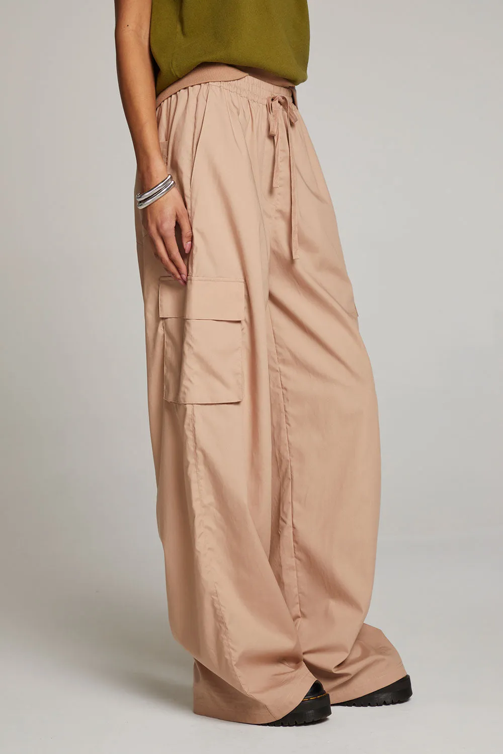 Iris Warm Taupe Trouser